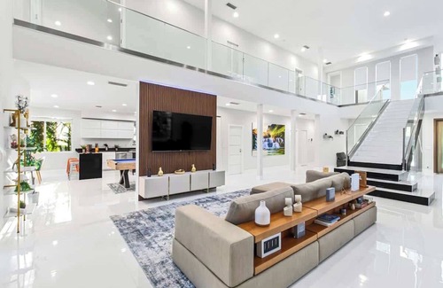 South Lake Casa | Brand new Luxurious home/modern style resort LUXE