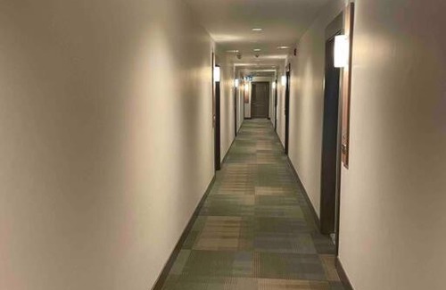 Willoughby Apartamento | Brand New Luxury 1 Bedroom Condo W/Free Parking