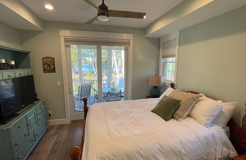 Maple City Cabaña | Brand New Luxury 2 Story Lakefront Cottage
