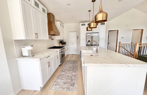 Timiskaming District Cabaña | Brand new luxury waterfront cottage