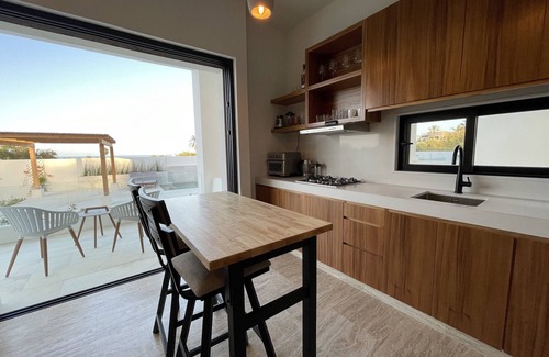 Los Barriles Condominio | Brand New Modern 1 bedroom - An oasis by the Sea
