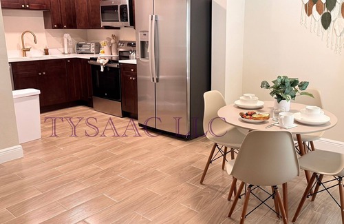 Fort Myers Apartamento | Brand new, modern 2-bed/2-bath in Central Fort Myers