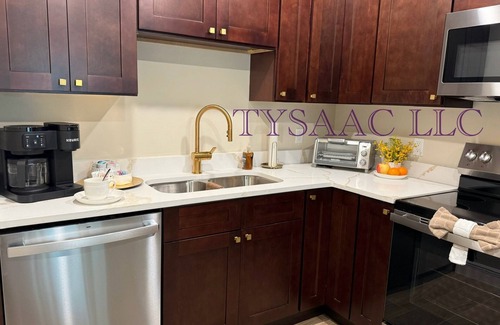 Fort Myers Apartamento | Brand new, modern 2-bed/2-bath in Central Fort Myers