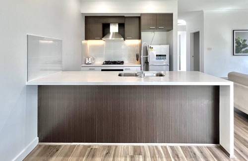 Austral Casa | Brand New Modern 4 Br Home in Austral