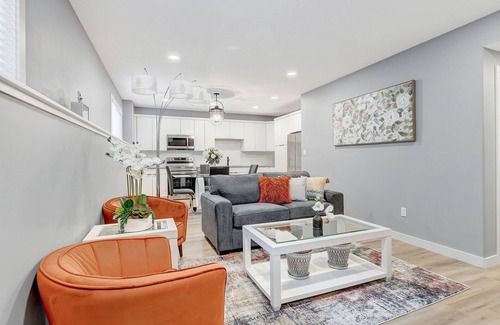 Grande Prairie Casa | Brand New Modern Escape