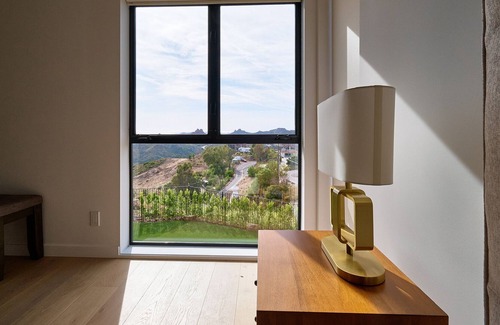 Malibu Casa | Brand New Modern Home 7 minutes from the beach!