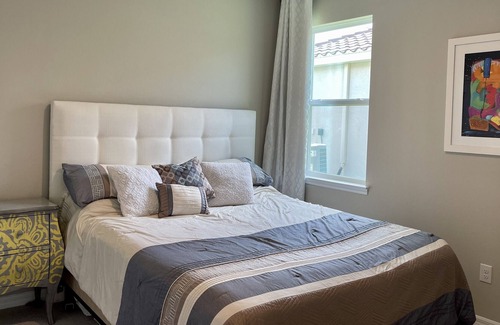 Venice Casa | Brand new modern peaceful house with water view and ocean beach access