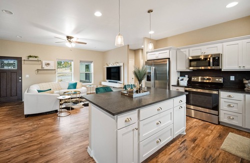 Pagosa Highlands Casa | Brand-new, modern home with great kitchen - near town, golf & hot springs