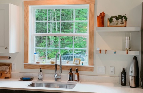 East Madison Casa | Brand new Mountain Side Family Retreat
