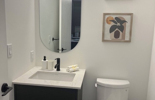 Sandy Hill Condominio | Brand New One Bed, One Bath Condo