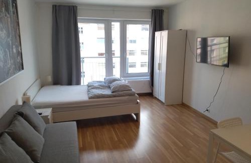 Palmovka Apartamento | Brand new one bedroom apartment #54 in brand new building with free parking