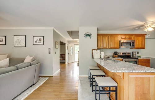 St. Michaels Casa | Waterfront Home w/ Hot Tub in Bozman Village!