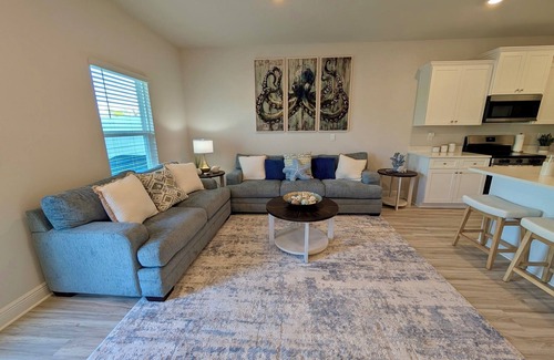 Port St. Joe Casa | BRAND NEW! Port St. Joe Beach Retreat: Beach Access Right Across The Street!