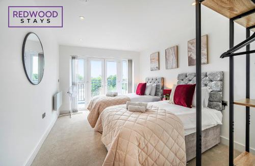 Rushmoor District Apartamento | Brand New Premium Serviced Apartments, Free Parking, High-Speed WiFi By Redwood Stays