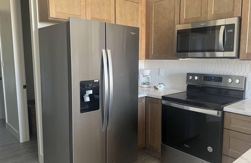 Surprise Casa | BRAND NEW PRIVATE CLEAN QUIET Casita in Waddell country living next to city life