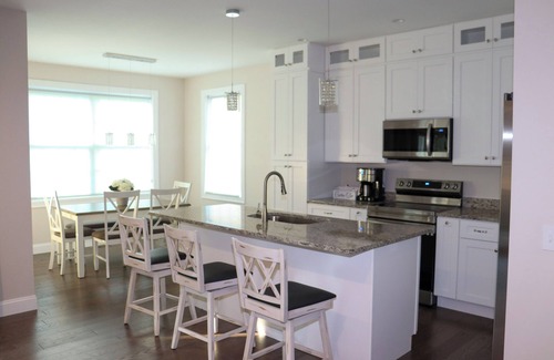 Westerly Casa | Brand new & private in charming beach town. Central to beaches, casinos, Mystic!