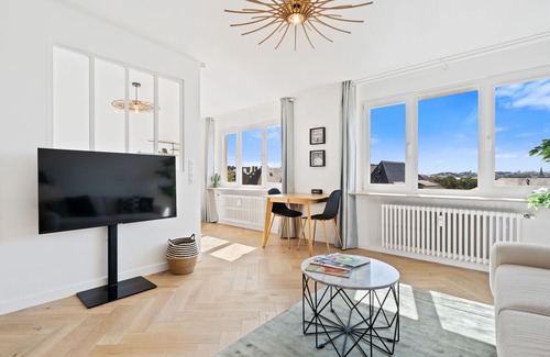 Hollerich Apartamento | Brand New Retreat in Belair ID224