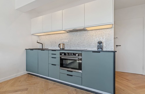 Hollerich Apartamento | Brand New Retreat in Belair ID224