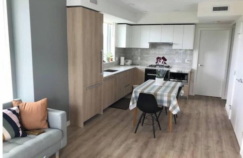 Richmond City Centre Apartamento | Brand new Richmond Centre 5Min to Brighouse station-10Min to YVR @2B2B