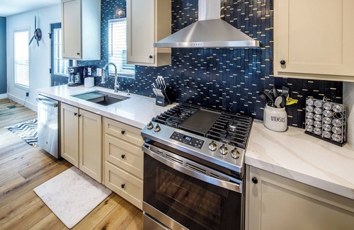 Parker Strip Casa | BRAND NEW 🌟Spacious🌟 Parker Strip Oasis TONS OF BOAT PARKING