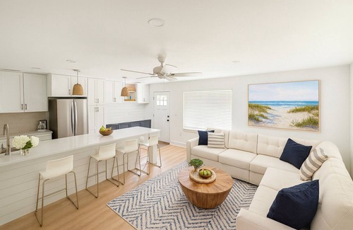 Steinhatchee Cabaña | Brand New Steinhatchee Coastal Cottage 2 Kings + Queen + Loft 3 Baths Sleeps 8