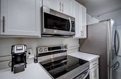 Greater Belhaven Apartamento | Brand new studio apartment - available for short or long term leases!