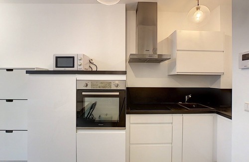 Gare Apartamento | Brand New Studio in City Center