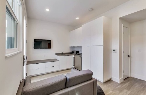 West Oakland Apartamento | Brand New Stylish Studio Suite