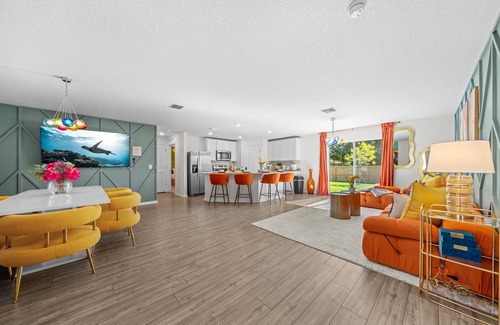 Palm Bay Casa | Brand New Theme House w Game Room : Encanta Magical