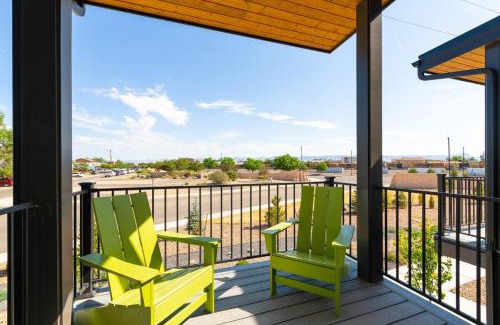 Grand Junction Casa | Brand NEW Townhome! Luxury AND Convenience - NO EXTRA FEES!