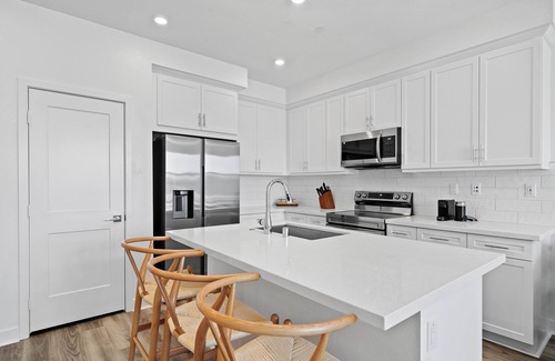 San Juan Capistrano Casa | Brand New Cozy 2-bedroom townhome in awesome Rancho Mission Viejo with WiFi, AC