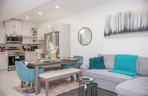 Southeast Calgary Casa | Brand new-very clean-aesthetically pleasing and comfortable 2-bedroom suite.