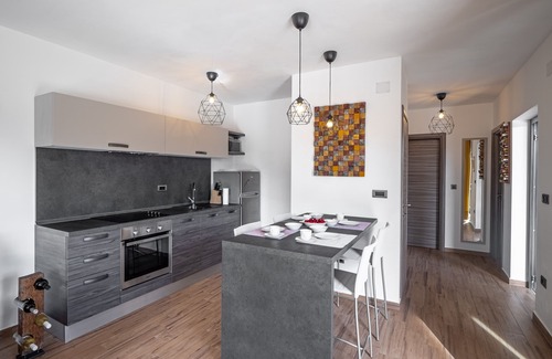 Segotici Casa | Villa nueva a estrenar ****, piscina climatizada, a 2.5 km del mar, barbacoa, wifi, wifi gratis