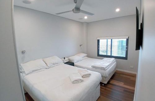 Malabar Casa | Brand NEW VIP Luxury 5/5 Star Beachside Escape