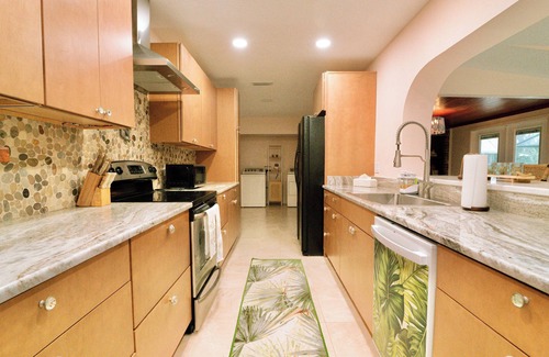 Crystal Shores Casa | BRAND NEW! Waterfront Home With Pool, Hot Tub and Canal Access in Crystal River
