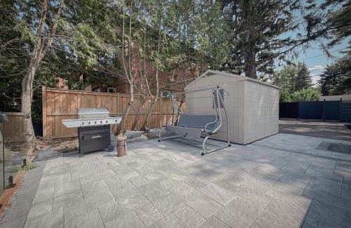 Georgina Casa | Brand New Waterfront Cottage