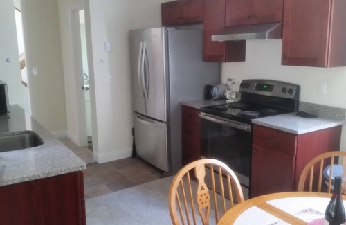 Intervale Casa | Brand New Woodland Pines Townhouse, NConway / Bartlett, 4 Bdr, Sleeps13 +, 8 + beds