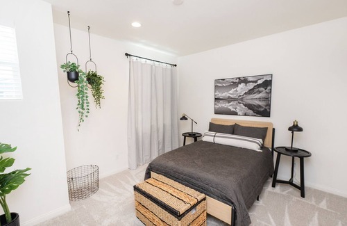 Spring Valley Casa | BRAND NEWLY BUILT HOME. Built completed in December 2022. Come and experience.