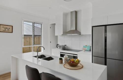 Park Ridge Casa | Brandnew 4BR modern family home Park Ridge