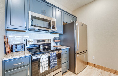 Table Rock Cabina | Branson Log Cabin Near Silver Dollar City & Lake!