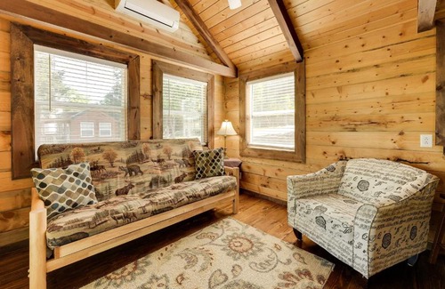 Indian Point Casa | Branson Vacation Rental Cabin with Foosball Table!