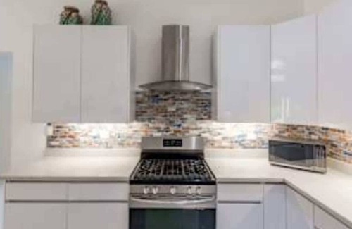 Brasilito Casa | Brasilito House and Apartment with Pool Sleeps 8