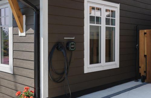 Campbell River Casa | Brass Apple Cottage