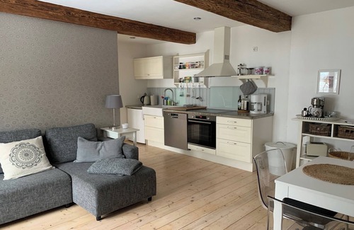 Suderdeich Apartamento | Brass bed apartment - the nostalgic one