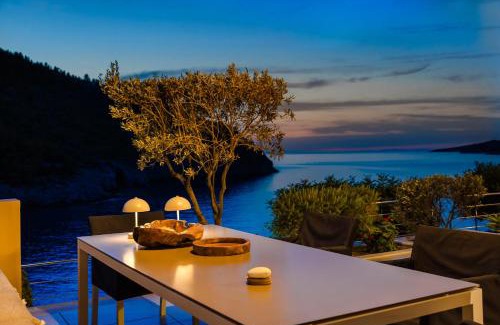 Frourion Casa | Braunis Horio Villas
