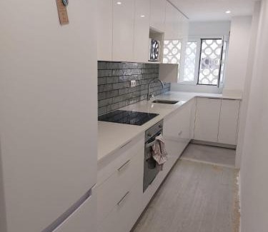 Blanes Apartamento | BRAVAHOLIDAYS-282-Palmeras-2