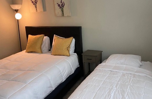 Hiram Apartamento | Braves Stadium I mile away! family sized condo with private deck,