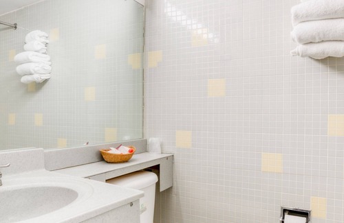 Greensboro Hotel | Bravo Inn Greensboro