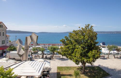 Kastel Kambelovac Apartamento | Brce