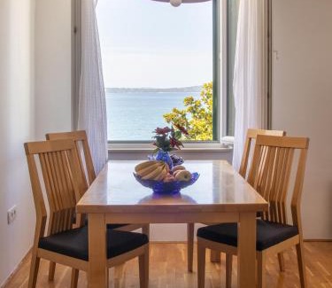 Kastel Kambelovac Apartamento | Brce